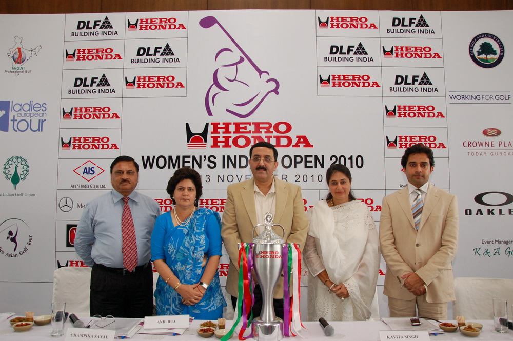 Mr A K Chandele (IGU), Mrs Champika Sayal (WGAI) Mr Anil Dua (Hero Honda Motors) Mrs Kavita Singh (President WGAI) and Mr Aakash Ohri (DLF)