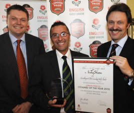 (l-r) David Spencer, Brands Manager Fuller’s Beer Company; Andy Shaw, Southport Old Links Golf Club; John Petrie, EGU Chief Executive.