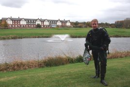 Qualified scuba diver Alec McKernan from UK Lake Management at Carden Park