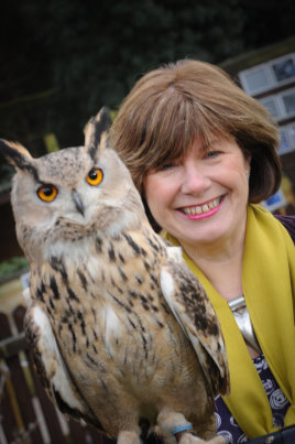 Anne with ‘Cash’ the eagle owl from The Falconry Centre at Hagley.