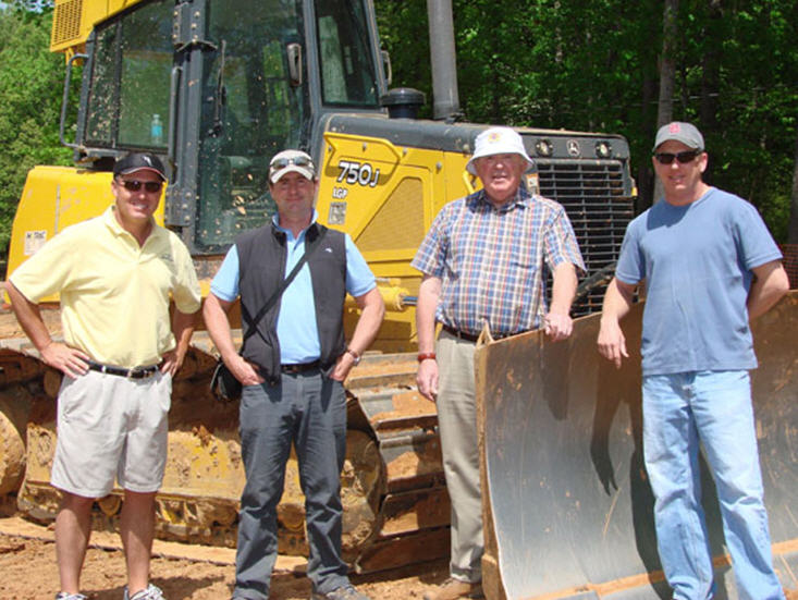 Jonathan Gaunt (2nd left) and Donald Steel (2nd right)