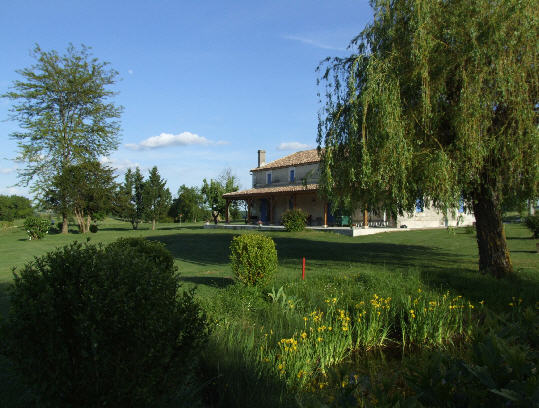 Golf de Barthe clubhouse