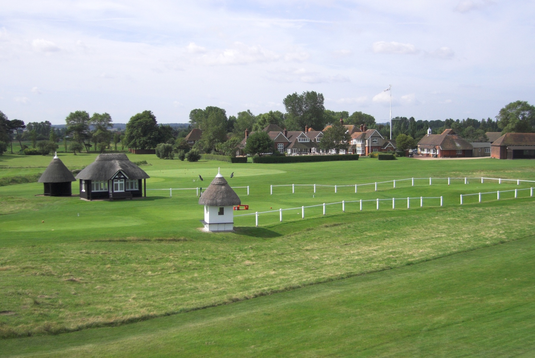 Royal St George's GC (1st tee & clubhouse on a 'normal day'!)