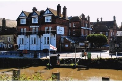 The Bell Hotel, Sandwich