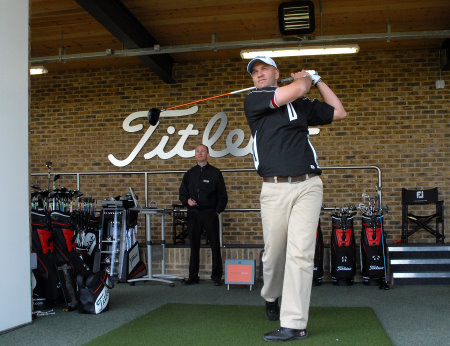 Consumer benefits from Titleist fitting