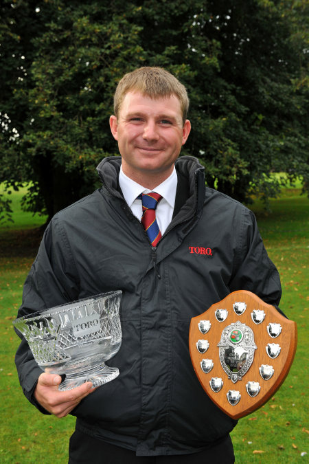 Thomas Flavelle has been announced as the winner of the Toro Student Greenkeeper of the Year Award 2012