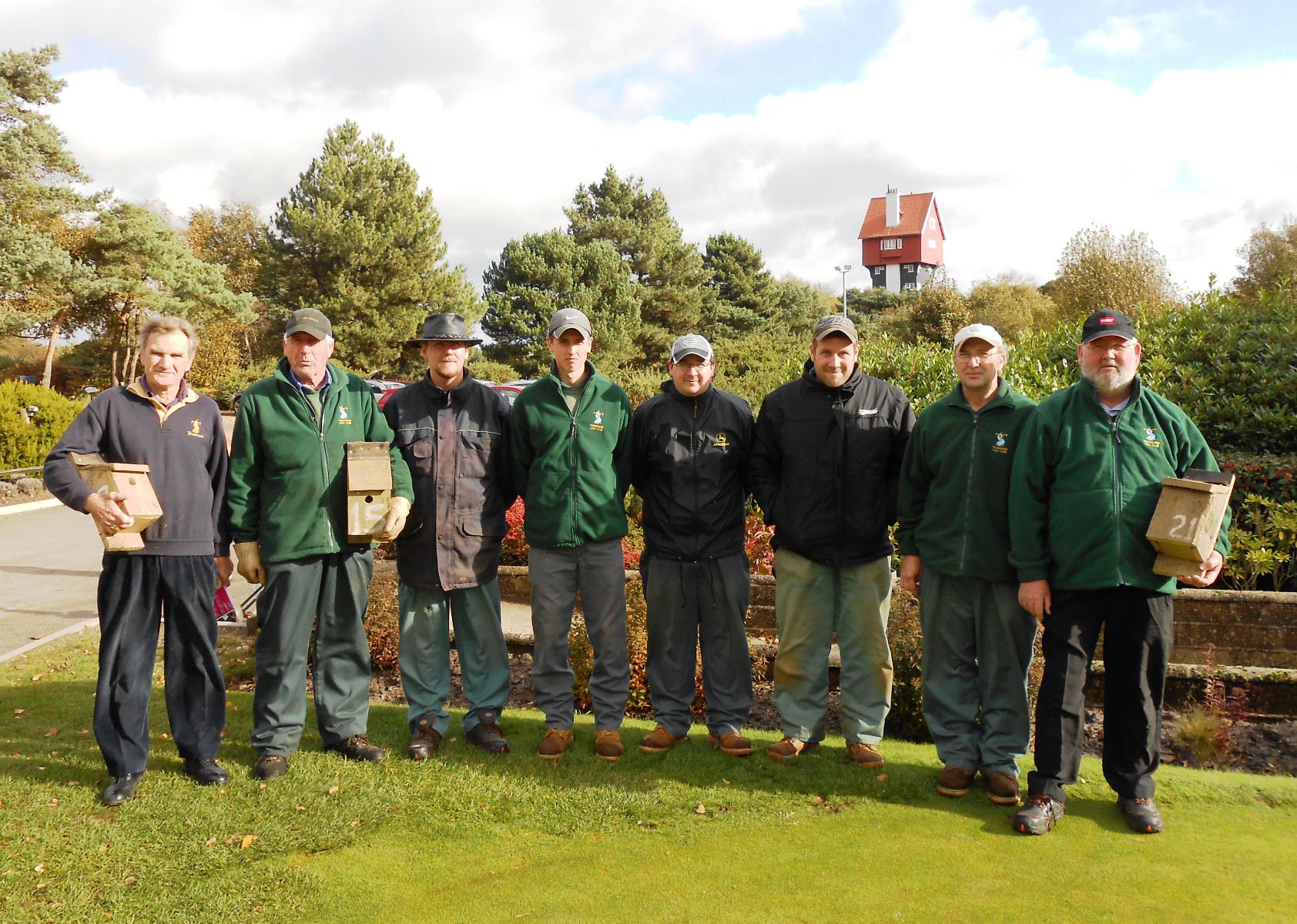 L to R: Dr Ray Hardinge, Thorpeness member and volunteer Ecologist, Peter Howard, Peter Willett, Nick Staff, Chris Guy, Mark Barber, Andrew Hall, course manager Ian Willett.