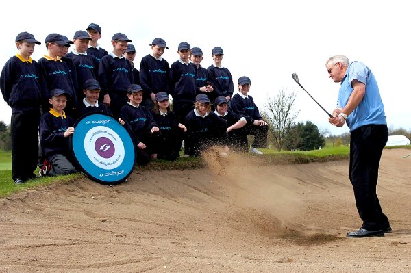 Sandy Lyle at clubgolf launch event 