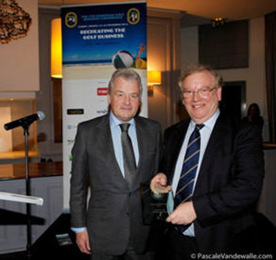EGCOA President Alexander Baron von Spoercken (left) with Geoff Russell (photo Pascale Vanderwalle)