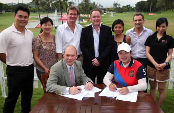 Back from left to right - Will Wei - Director, IMG Golf, China, Seika Kunitsu - Personal Assistant of Shanshan Feng, Grant Slack - Senior Vice President, IMG Golf Asia Pacific, Managing Director IMG Golf China, Nic Hayllar - Vice President, Finance Director, IMG Golf, Jasmine Lim – Vice, President, Head of Golf Sales, Greater China & South East Asia. IMG Golf, Rob James - Vice President, Director of Events, Asia Pacific, IMG Golf, Ruby Chen – Client Assistant, IMG Golf, China; Front - Guy Kinnings, Global Head of IMG Golf, Shanshan Feng – China’s First Major Champion (photo IMG/Getty Images)