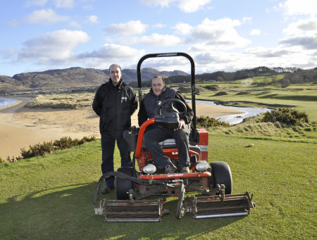 Kevin Broderick and course superintendent Johnny Shields at Portsalon Golf Club
