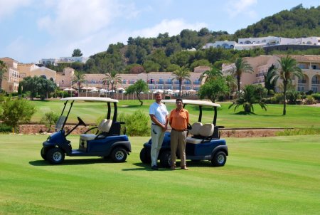 Gary Silcock (left) La Manga Club’s director of golf