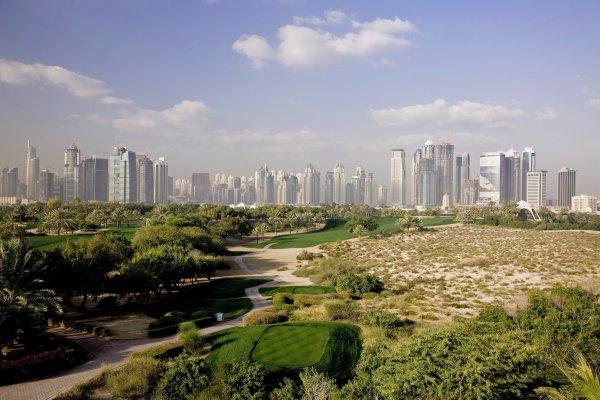 Emirates GC, Majlis Course, 8th tee