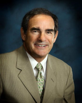 Bruce Lucker, President & CEO Signature Group