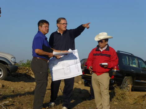 Kyi Hla Han (l), Lee Schmidt (c) and U Aung Win Khaing (r).