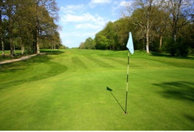 Gatton Manor Hotel and Country Club boasts streams, lakes and tree-lined fairways