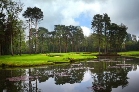 16th hole Woking Golf Club
