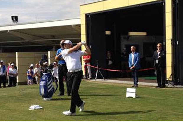 Sergio Garcia Opens TaylorMade Performance Lab at Golf Club, Germany