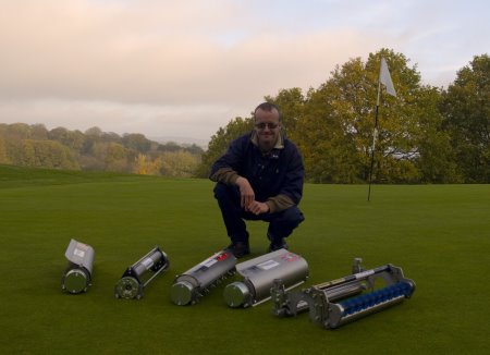 Abbeydale Head Greenkeeper, Warwick Manning