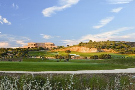 Oceânico Faldo Course at Amendoeria Golf Resort