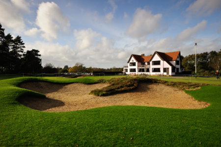 Purdis Heath, 18th green