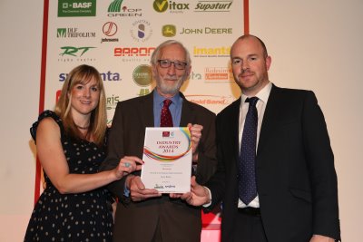 Syngenta’s Caroline Carroll and Ed Carter from Everris with Derek Walder