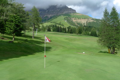 Green#6 Par 4 GC Carezza