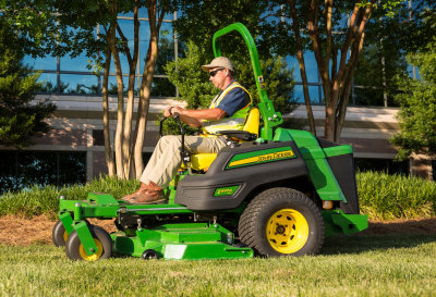 John Deere Z997R zero-turn mower