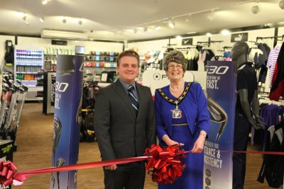 Ramsdale Park General Manager Howard Craft with Gedling Mayor Cllr Jenny Hollingsworth