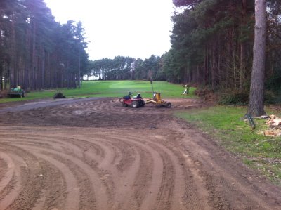 Speedcut Contractors working at Foxhills Golf Club