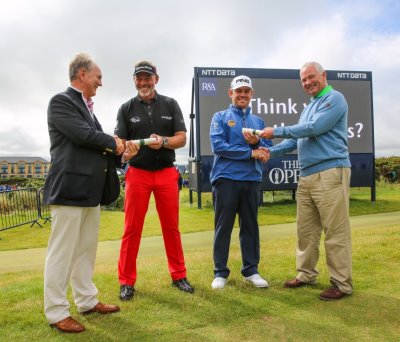 Darren Clark and Louis Oosthuizen receive Freedom of The Links