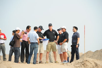 Els on new ground in Vietnam