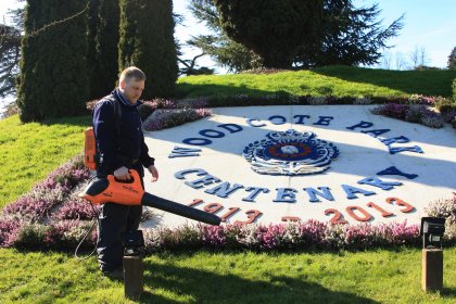 Etesia leaf blower at RAC Country Club