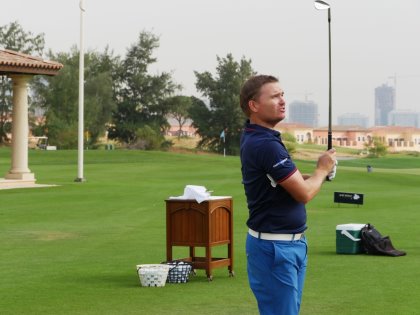 James Morrison uses the ETPI short game practice area