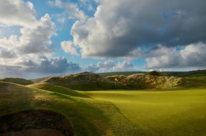 The 9th green of Saunton Golf Club's East Course