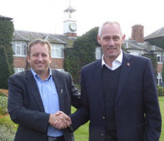 Simon Wordsworth, CEO of 59club (left) and Kevin Hart, Sales Director Golf for Club Car Europe, Middle East and Africa