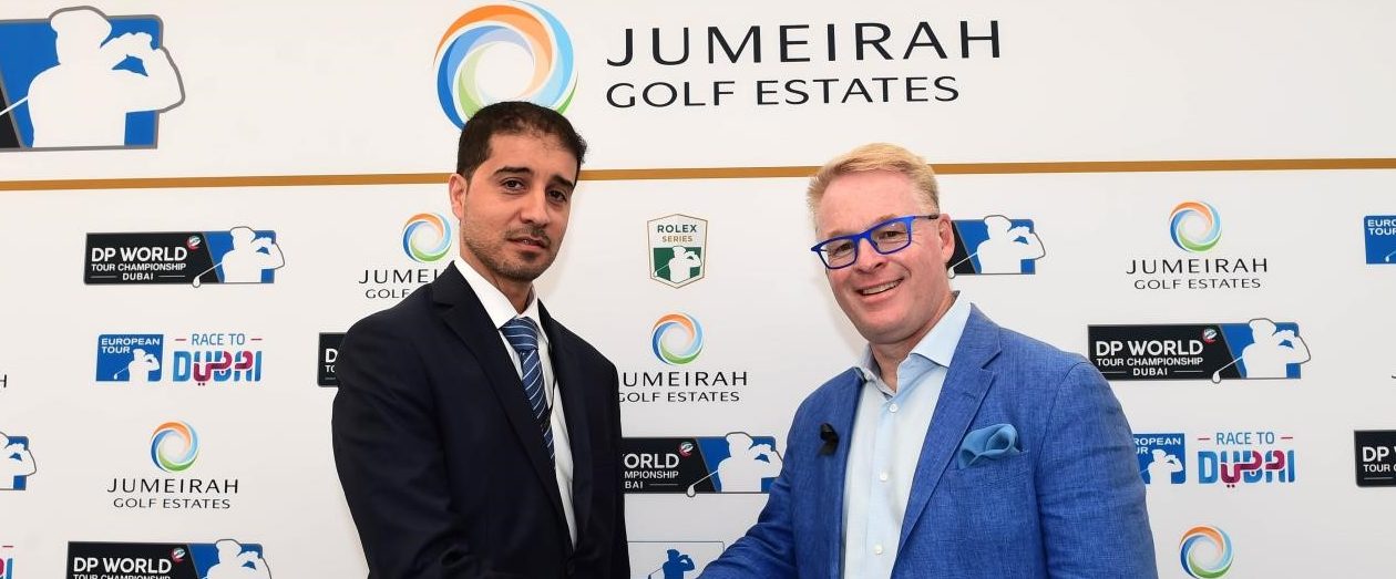 Abdulaziz Bukhatir, Executive Director & Deputy CEO, Jumeirah Golf Estates shakes hands with Keith Pelley, Chief Executive of the European Tour