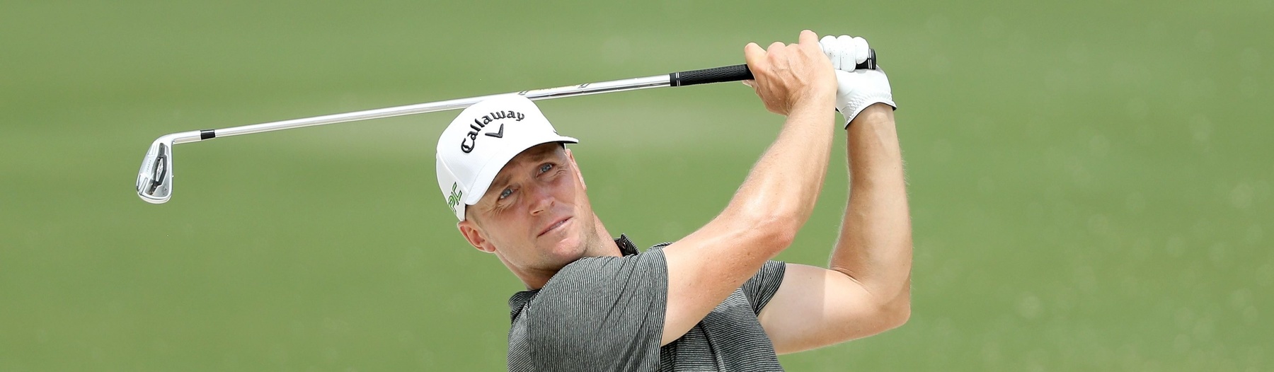 CHARLOTTE, NC - AUGUST 13:  Alex Noren of Sweden plays his second shot on the par 4, 16th hole during the final round of the 2017 PGA Championship at Quail Hollow on August 13, 2017 in Charlotte, North Carolina.  (Photo by David Cannon/Getty Images)