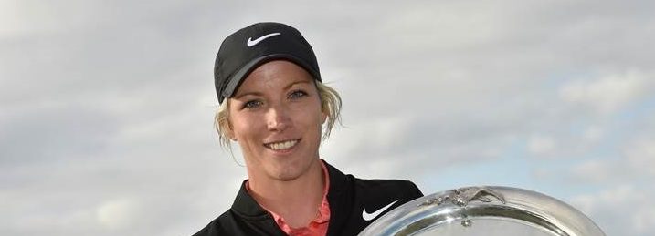 Mel Reid with the 2017 Oates Vic Open Salver