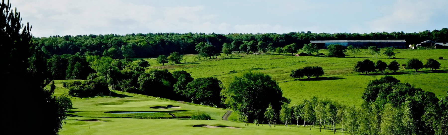 Shot Scope partners with JS International
EDINBURGH, UNITED KINGDOM - SCOTTISH GOLF TECHNOLOGY company, Shot Scope, today announced that they have partnered with JS International to facilitate further European expansion. JS International will distribute Shot Scope’s recently launched second-generation golf wearable, V2, throughout Europe. 
Billed as the “smartest golf watch” on the market, V2 combines GPS distances with fully automatic performance tracking, which, since launching in August, has been in high demand globally. Partnering with JSi will increase and expand the reach and availability of the product in line with growing consumer demand. 
Shot Scope’s Business Development Director, Scott Robertson, is delighted that the company have partnered with an industry leader such as JSi; “JS International has been providing retailers with quality golf brands for over 24 years. It is exciting for us a company to drive the fast-paced growth which has prompted this partnership. Being able to bring JSi on board at this stage is a testament to the performance of V2 thus far and their partnership will accelerate this, taking V2 forward to major golf retailers, high street stores and pro shops.” 
V2 combines Shot Scope’s famed Performance Tracking system with live Dynamic Yardages, encompassing all of the golfing technology needed for on and off-course game management and improvement. The only system in the world with fully automated integrated performance tracking, no tagging or phone required on-course, V2 collects over 100 Tour-level statistics without manual input. The newly relaunched Performance Dashboard provides immersive industry-leading post-round performance analysis for an in-depth review of every round. Every shot is plotted onto an aerial map of the course, interactive graphs showcase accuracy and intuitive charts provide feedback on every club.
This partnership will increase the availability of the product throughout the continent and allow more golfers to improve their game with V2. The product has already amassed 3,000 users in the UK and Europe, with demand continuing to grow. 
-ENDS-
Sales enquiries: To learn more about Shot Scope V2 and for information regarding stocking the brand, please call - 01923 209440; email - sales@jsint.com; or visit https://www.jsint.com/shot-scope. 
Media enquiries: Please direct media enquiries to emilygraham@shotscope.com.  Access shotscope.com/press for media kit containing high res imagery and more information. 

