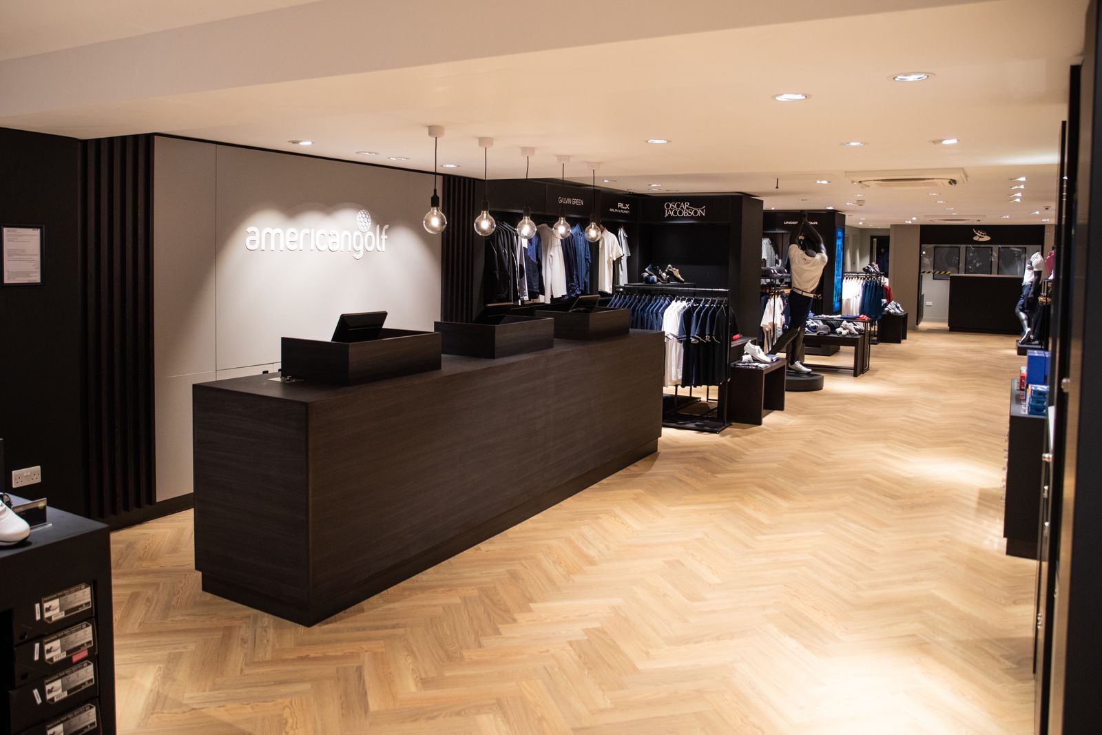 Golf Business News - American Golf opens new flagship store at World of