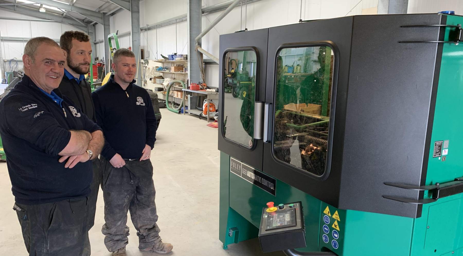 Greens Team at La Grande Mare with the new Foley Grinder