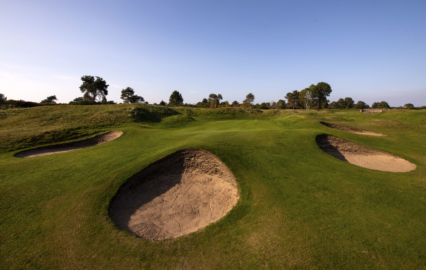 8th par 3 Nairn Dunbar golf club