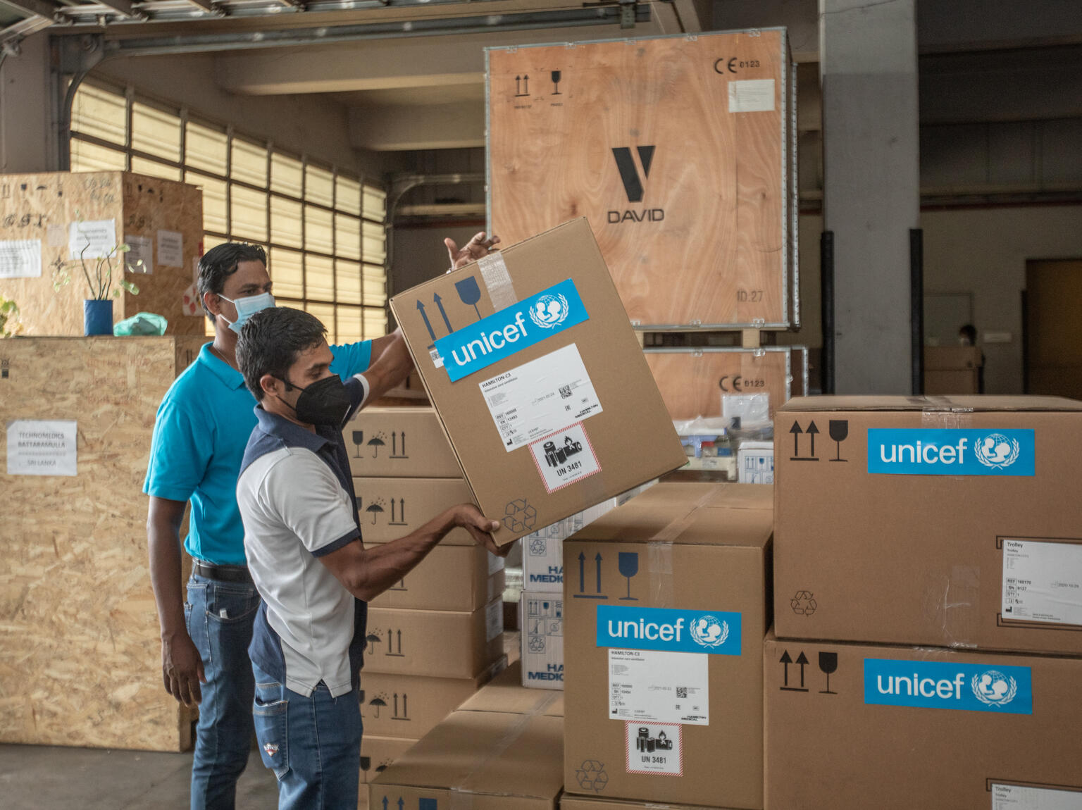 Kanchana Perera UNICEF Sri Lanka Supplies Officer, checking the supplies during the delivery of Adult and Pediatric Ventilators to Biomedical Engineering Unit Stores of Ministry of Health Sri Lanka. These ventilators are donated by UNICEF.