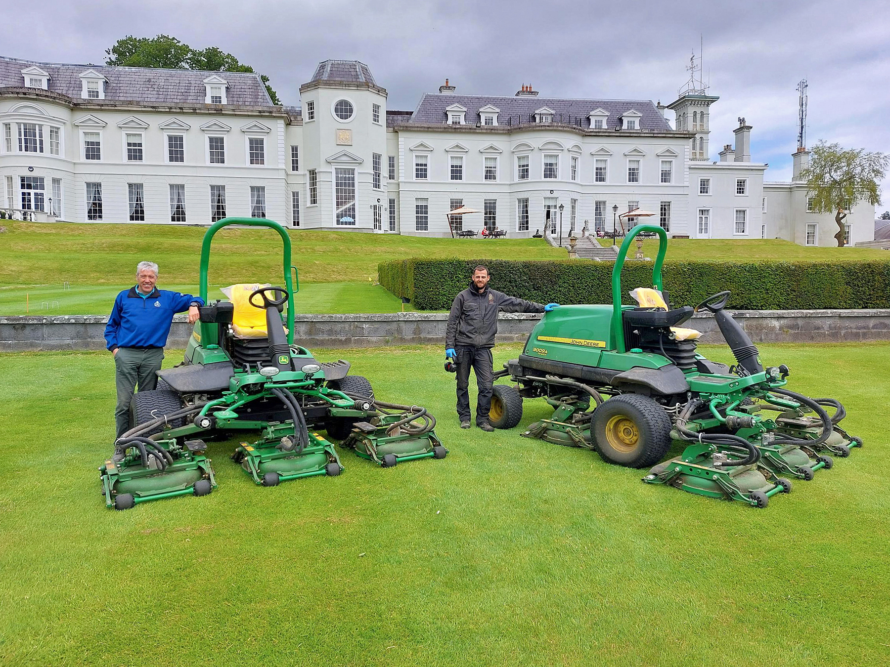 Gerry Byrne, Resort Superintendent at The K Club with his Deputy Resort Superintendent Jamie Robson and the new machines.