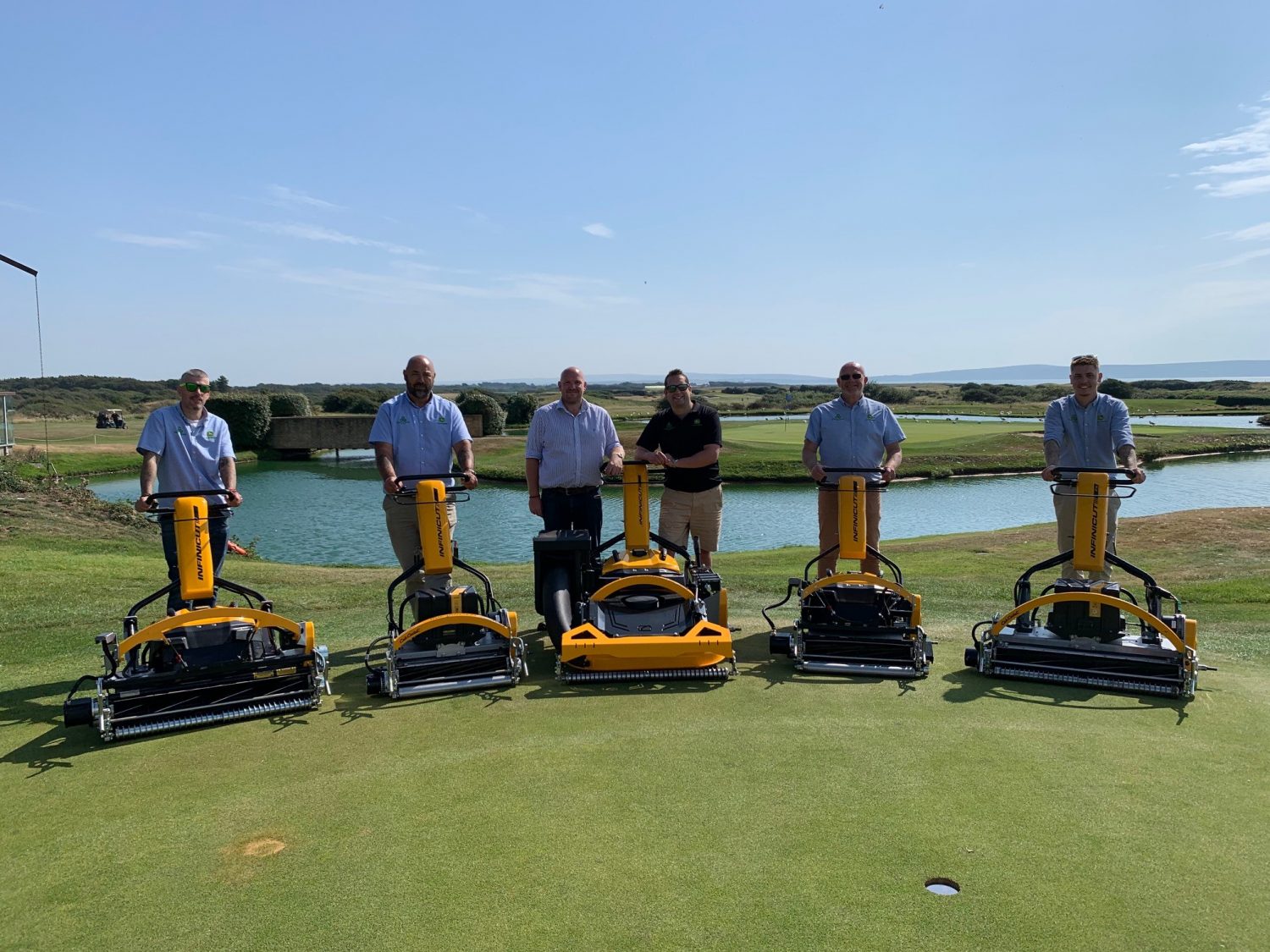 The team from Hunt Forest with Oliver Hall of INFINICUT third from left