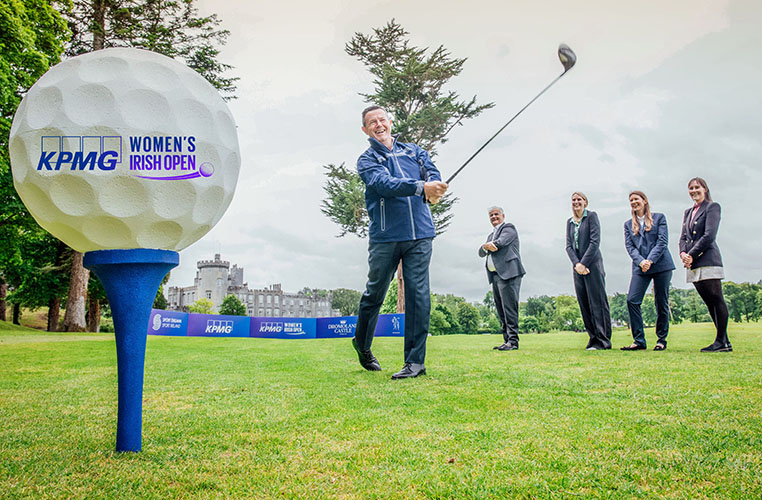 KPMG Chief Operating Officer Declan Keane tees off at Dromoland Castle, watched on by Managing Director of Dromoland Castle, Mark Nolan, Commercial & Marketing Director of Golf Ireland, Vicky Tyas, Director of Communications and Marketing for the Ladies European Tour, Bethan Jones, and Director of High Performance at Sport Ireland, Niamh O’Sullivan