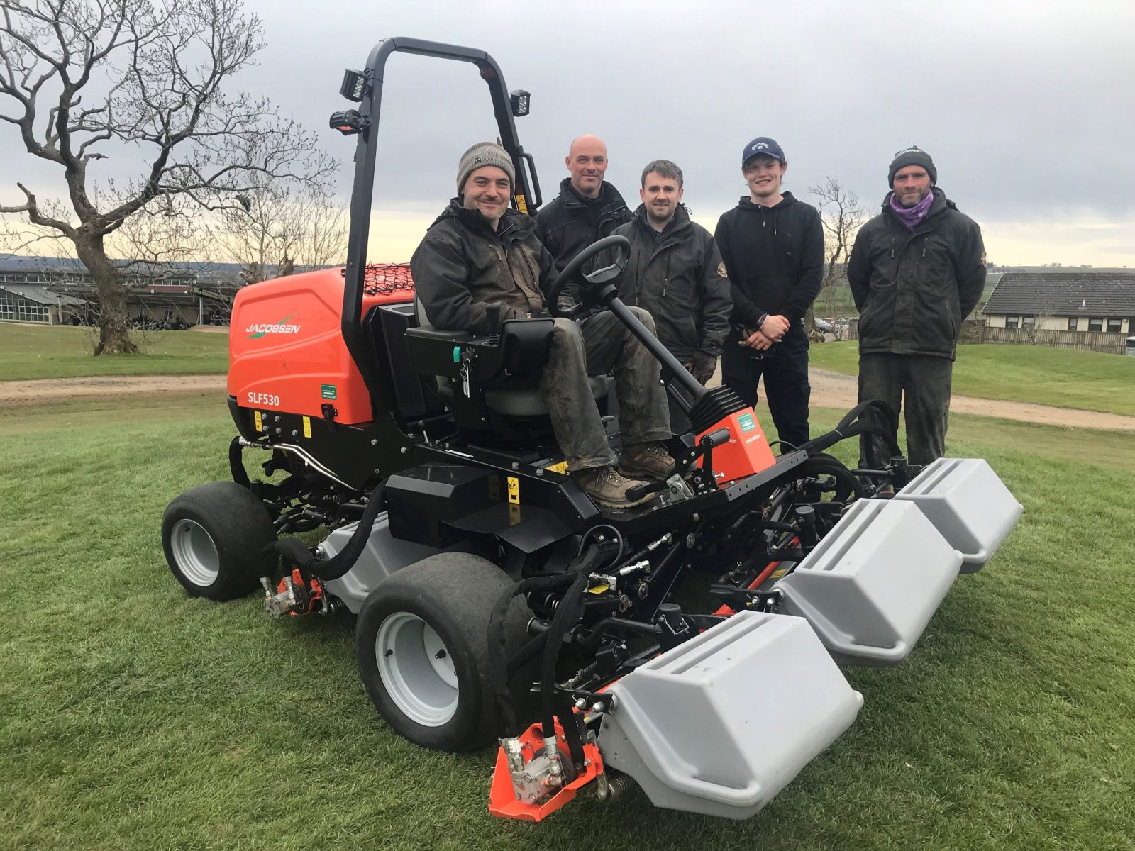 Jack Glen (centre) began as a 17-year-old apprentice at the East Renfrewshire club and has worked his way through the ranks to head greenkeeper. He is joined by Fraser Stewart, 1st assistant, (right) Euan Mack, seasonal course and range assistant (2nd right), Russell Aird asst greenkeeper, (2nd left) and Peter Lafferty, asst greenkeeper (on machine).