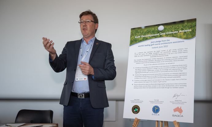 Jonathan Smith from GEO Foundation introduces the pledge