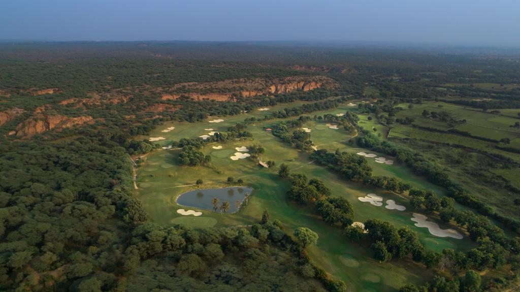 Classic Golf &amp; Country Club in New Delhi 